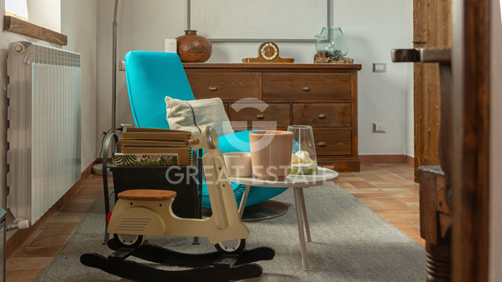 Image No.20-3 Bed Country House for sale