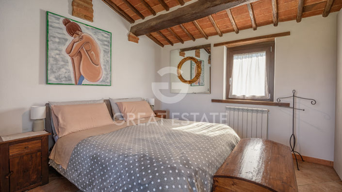 Image No.22-3 Bed Country House for sale