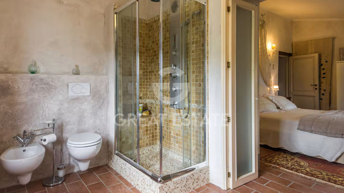 Image No.16-4 Bed Country House for sale