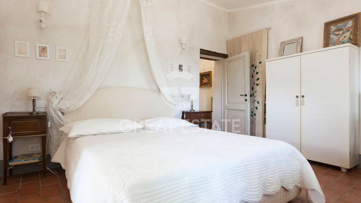 Image No.23-4 Bed Country House for sale