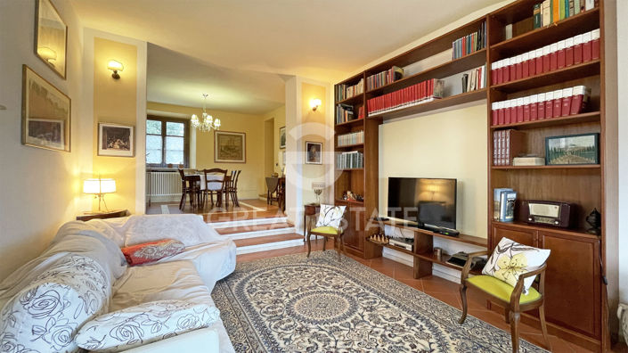 Image No.16-4 Bed Country House for sale