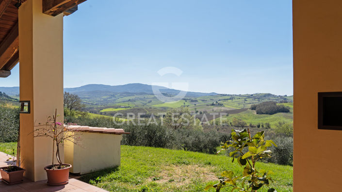 Image No.15-4 Bed Vineyard for sale