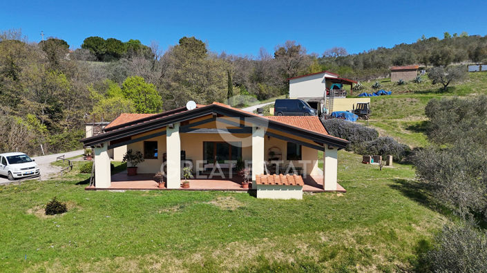 Image No.10-4 Bed Vineyard for sale