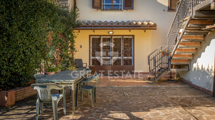 Image No.17-5 Bed Villa for sale