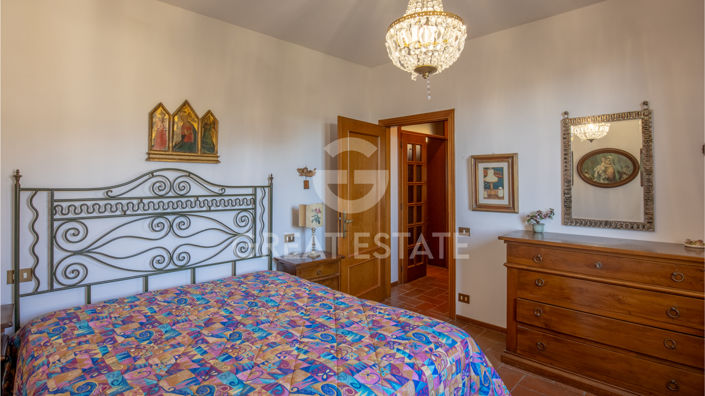 Image No.32-5 Bed Villa for sale