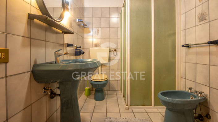 Image No.42-5 Bed Villa for sale