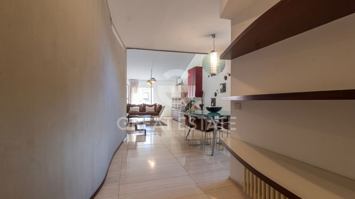 Image No.7-4 Bed Property for sale