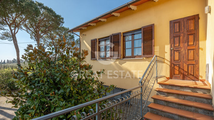 Image No.10-3 Bed Country House for sale