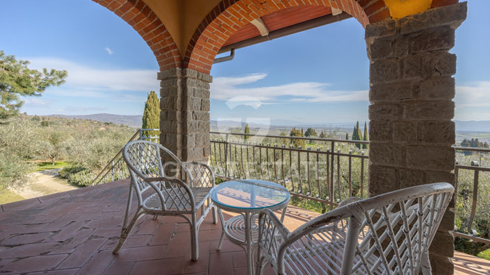 Image No.11-3 Bed Country House for sale