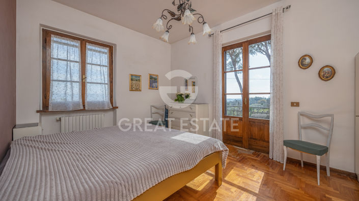 Image No.20-3 Bed Country House for sale