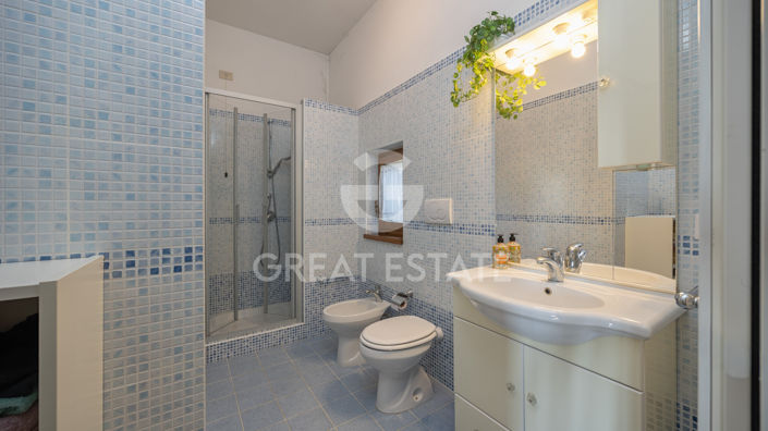 Image No.25-3 Bed Country House for sale