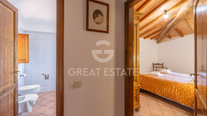 Image No.29-2 Bed Apartment for sale