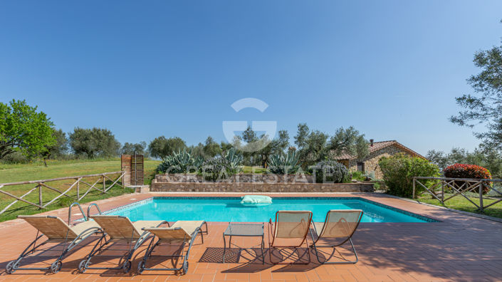 Image No.37-2 Bed Apartment for sale