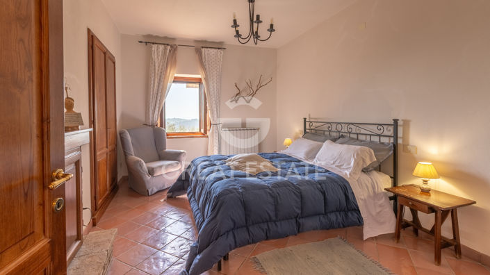 Image No.24-2 Bed Apartment for sale