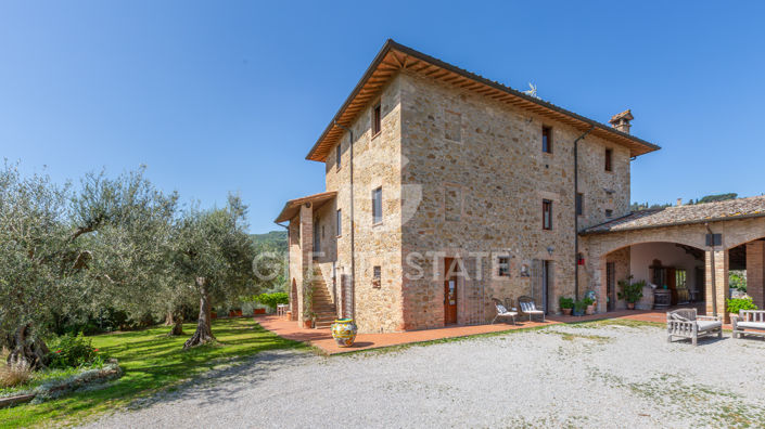 Image No.24-2 Bed Apartment for sale