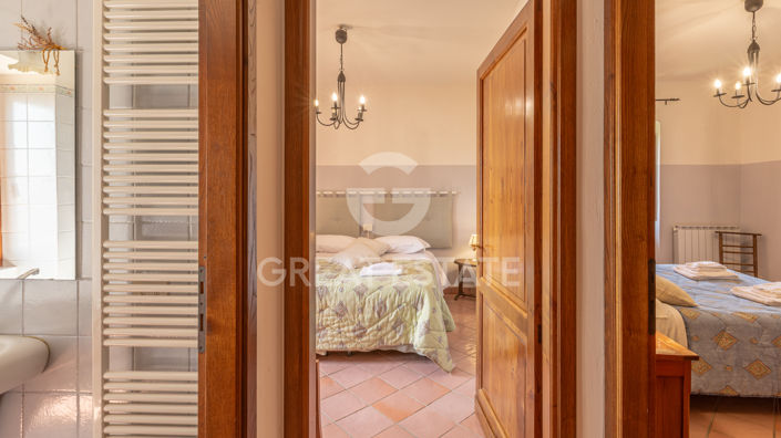 Image No.31-2 Bed Apartment for sale