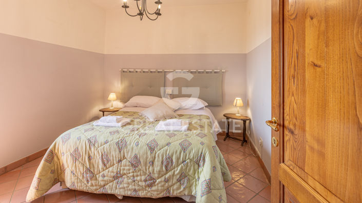 Image No.32-2 Bed Apartment for sale