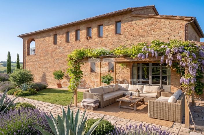 Image No.15-11 Bed Country House for sale
