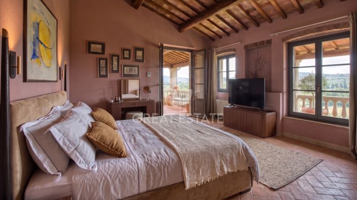 Image No.18-11 Bed Country House for sale