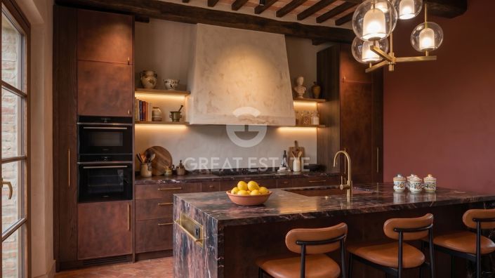 Image No.2-11 Bed Country House for sale