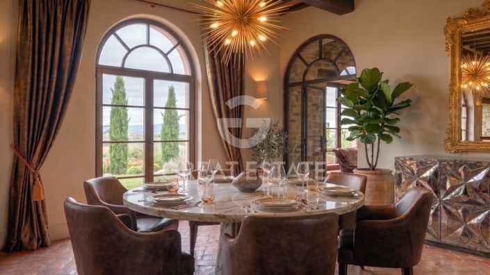 Image No.27-11 Bed Country House for sale