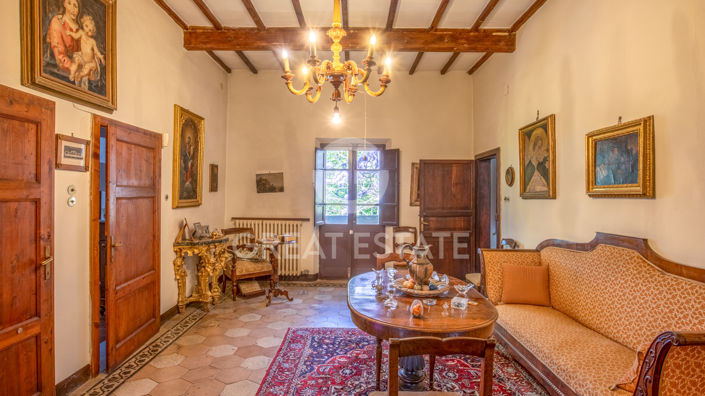 Image No.21-12 Bed Country House for sale