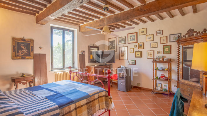 Image No.29-12 Bed Country House for sale