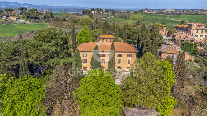 Image No.4-12 Bed Country House for sale