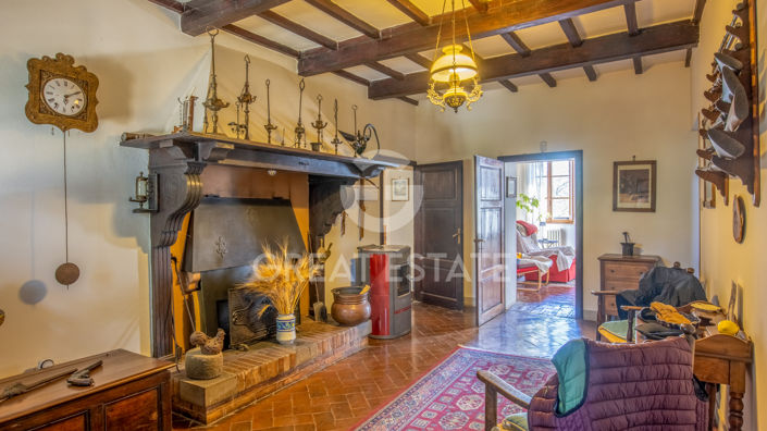 Image No.5-12 Bed Country House for sale