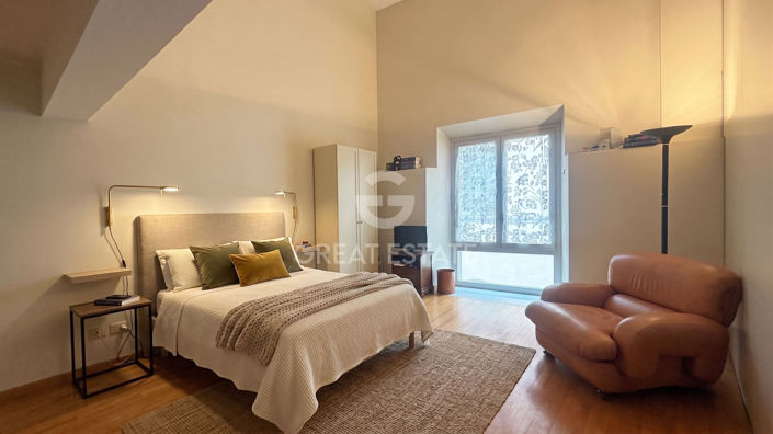 Image No.12-3 Bed Property for sale