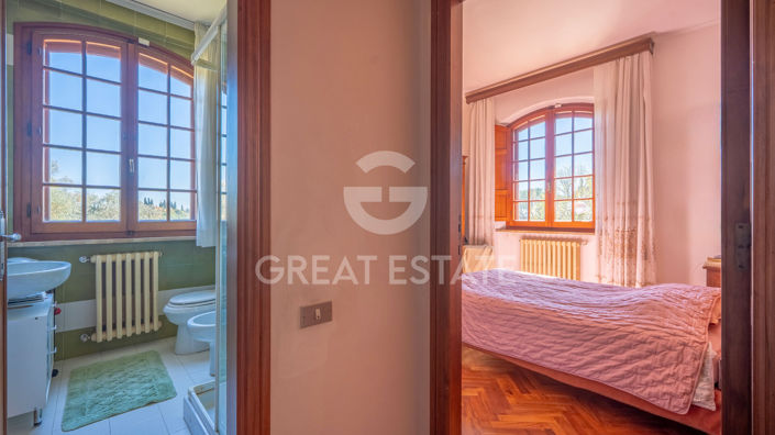 Image No.16-5 Bed Villa for sale