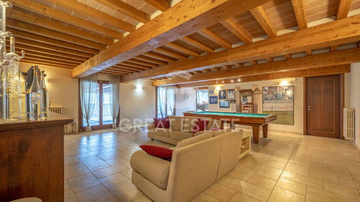 Image No.22-4 Bed Country House for sale