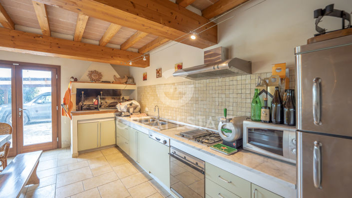 Image No.23-4 Bed Country House for sale