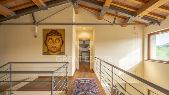 Image No.24-4 Bed Country House for sale