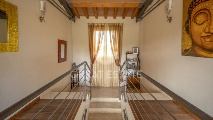 Image No.25-4 Bed Country House for sale