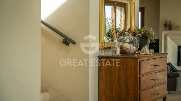 Image No.42-4 Bed Country House for sale