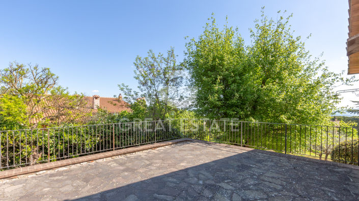 Image No.12-4 Bed Villa for sale