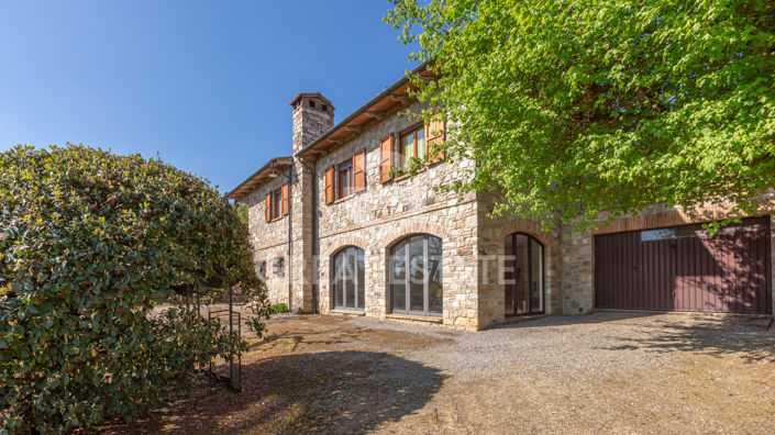 Image No.7-4 Bed Villa for sale