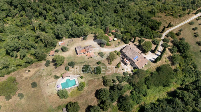 Image No.15-12 Bed Country House for sale