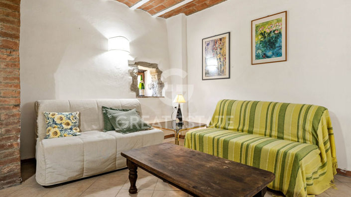 Image No.24-12 Bed Country House for sale