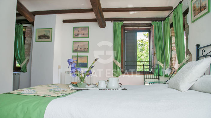 Image No.32-12 Bed Country House for sale