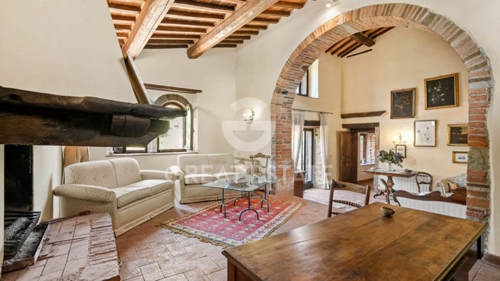 Image No.5-12 Bed Country House for sale