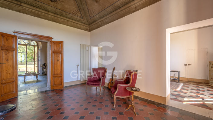 Image No.18-6 Bed Villa for sale