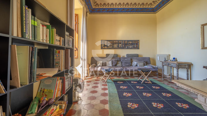 Image No.27-6 Bed Villa for sale