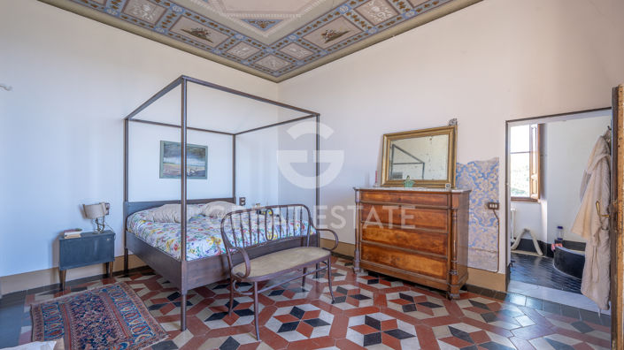 Image No.30-6 Bed Villa for sale