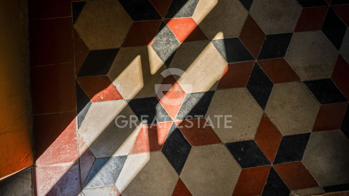 Image No.48-6 Bed Villa for sale