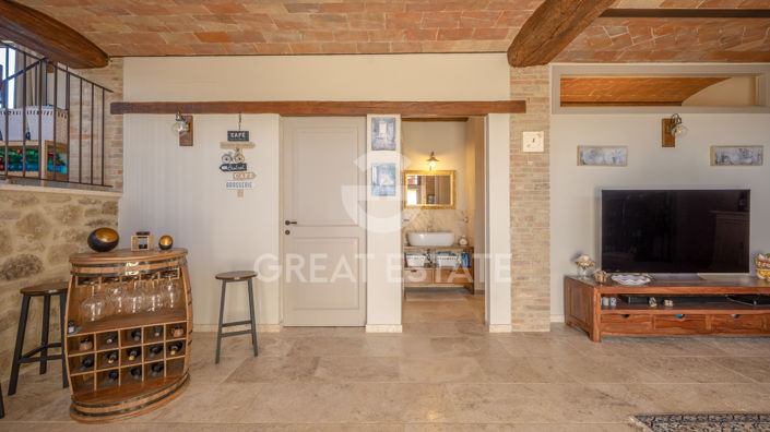 Image No.16-2 Bed Country House for sale