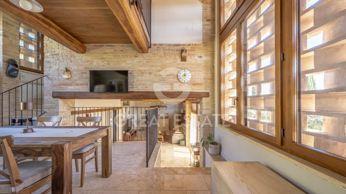 Image No.20-2 Bed Country House for sale