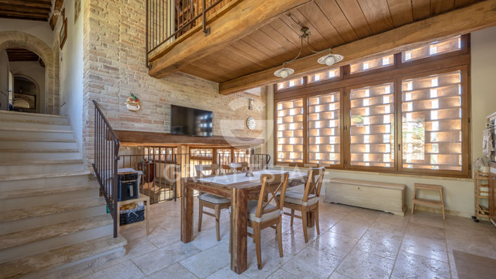 Image No.22-2 Bed Country House for sale