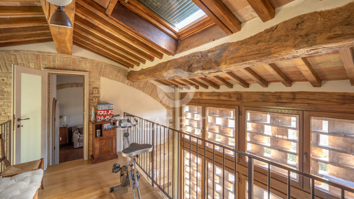Image No.33-2 Bed Country House for sale